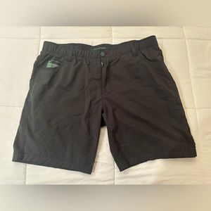 William Murray Golf shorts. Men’s size 38. Black.